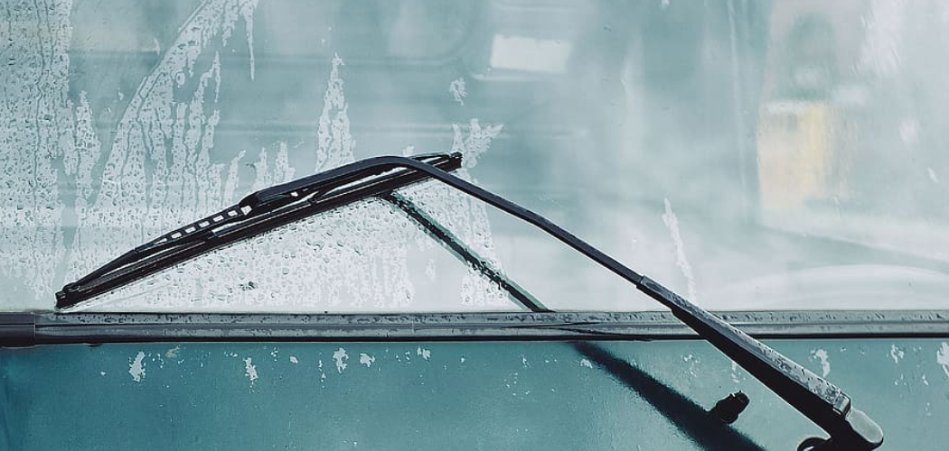 How to Lift Windshield Wipers for Snow