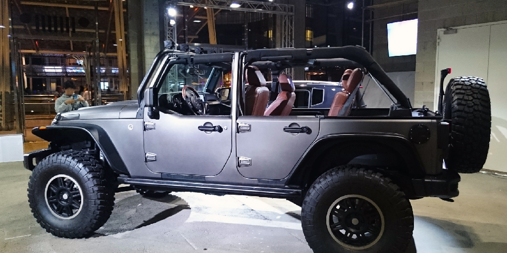 How to Remove Doors from Jeep Wrangler