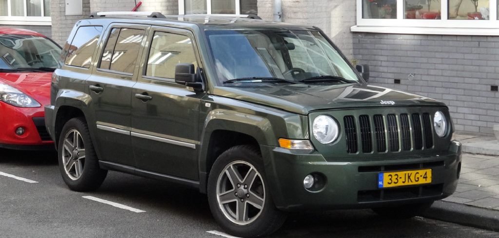 How to Unlock a Jeep Patriot