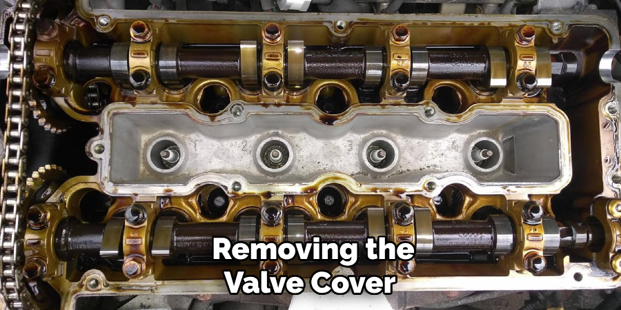 Removing the Valve Cover