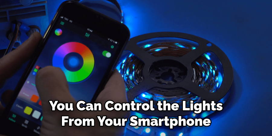 You Can Control the Lights From Your Smartphone