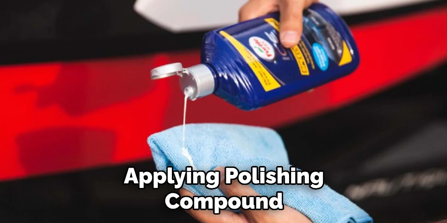 Applying Polishing Compound