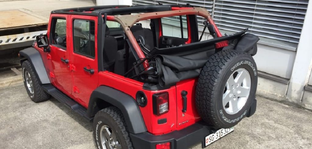 How to Store Jeep Doors