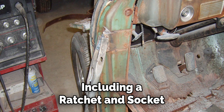 Including a Ratchet and Socket
